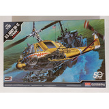 Helicóptero Uh 1c Bell Huey Frog Us Army Mrc Vietna 1:35