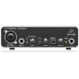 Interface De Áudio Behringer U-phoria Umc22