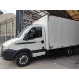 Iveco Daily 35s14 2015 Baú 4,50 Mts 