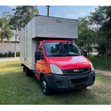 Iveco Daily 35s14 Ano 2014 Bau Seco