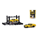 Kit Ford Mustang Boss 429 1969 1:64 M2 Machines Amarelo