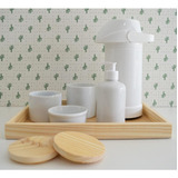 Kit Higiene Bebê K070 Porcelanas Bandeja