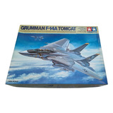 Kit Plastimodelismo Tamiya Grumman F-14a 1:48 - 500 Peças