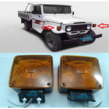 Lanterna Pisca Seta Toyota Bandeirante Kit 2 Peças