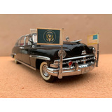 Lincoln Cosmopolitan Bubble Top 1/24 Presidential Signature