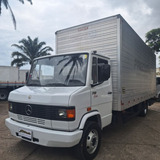 M. Benz 710 Ano 2010 Equipada Com Baú