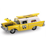 M2 Machines - 1957 Chevrolet Sedan Delivery Mooneyes