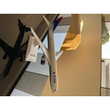 Maquete Miniatura Boeing 767 Delta Airlines Escala 1:200