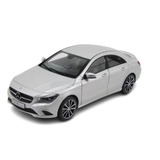 Mercedes-benz Cla Classe C117 Norev Miniatura 1/18
