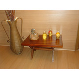 Mesa De Apoio De Madeira Maciça Antiga