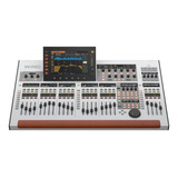 Mesa De Som Mixer Profissional 48 Canais Behringer Wing