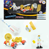 Mini Boneco Astronauta + Foguete +