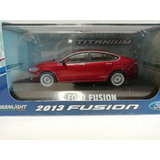 Miniatura Ford Fusion Vermelho - Escala 1:43 Novo Na Caixa !