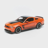 Miniatura Ford Mustang Boss 302 1:24 Laranja Maisto Maisto