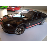 Miniatura Ford Mustang Shelby Gt500 1:18