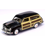 Miniatura Ford Woody Wagon 1949 Preto
