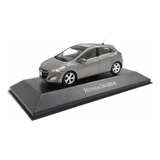 Miniatura Hyundai I30 2014 - Carros Inesqueciveis 1/43