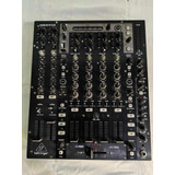 Mixer Behringer Modelo Nox 606 (t).