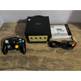 Nintendo Gamecube 1.5gb Standard Cor Jet Black Semi Novo Funcionando Perfeitamente Com Cabo Av Original Controle Fonte Paralela