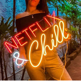 Painel Neon Led Netflix & Chill 59 Cm