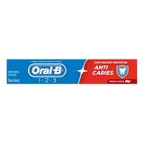 Pasta De Dentes Oral-b 1.2.3 Anticáries Em Creme Sem Glúten 70 G