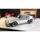 Porsche Turbo 3.0 1/18 Auto Art Zero!!!