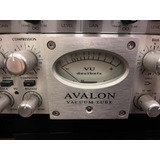Pré Amplificador Valvulado Avalon 737