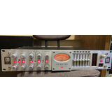 Pré-amplificador Avalon Vt 747sp (masterização)