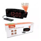 Radio Relógio Despertador Digital Le-672 Fm Usb  Projetor Tp