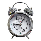 Reloj De Mesa Despertador Analógico Lelong Relógio De Mesa Antigo Despertador Led Retro Lelong Le-8119 - Prateado 