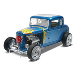 Revell Ford 5-window Coupe 1932 1/25