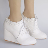 Sapato Ankle Boots White Pérolas Festas