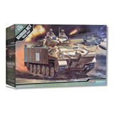 Tanque Warrior Mcv Iraq 2003 Kit Academy 1/35