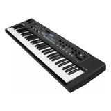 Teclado Digital Yamaha C/61 Teclas Sintetizador Ck61 Preto