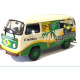 Branca/verde/amarela