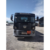 Volkswagen Constellation 24-250 - Ano 2010
