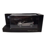 Volkswagen Golf Cabriolet Mk6 - Escala 1/43 - Marca Schuco