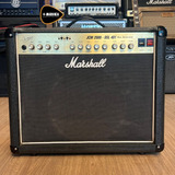 Amplificador Marshall Jcm 2000