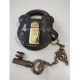 Antigo Cadeado De Ferro