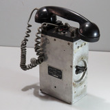 Antigo Telefone De Campanha