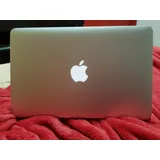 Apple Macbook Air 11
