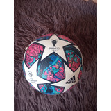 Baile adidas Mini Ucl