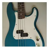 Baixo Fender Precision Japan