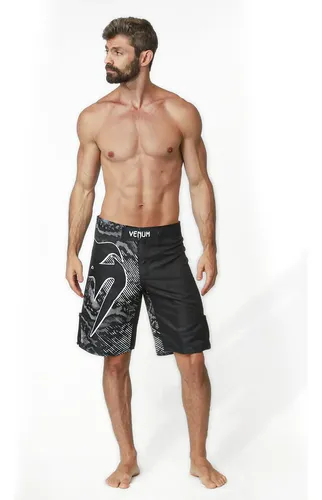 Bermuda Venum Giant Short