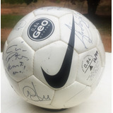 Bola Nike Autografada Pelo