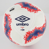 Bola Umbro Neo Swerve