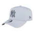 Bone New Era New York Yankees Core Essentials Style  Cinza