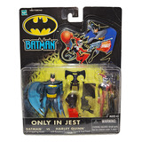 Boneco Batman Vs Harley