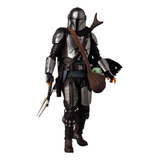 Boneco Mandalorian 2.0 Mafex Star Wars Baby Yoda Din Djarin