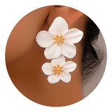 Brincos Flores Branco Sobrepor
